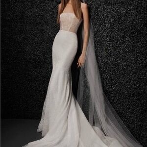 Vera Wang White Strapless Mermaid Wedding Gown with Sheer Bodice and Long Veil